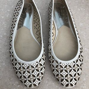 Michael Kors flats women’s size 9.5